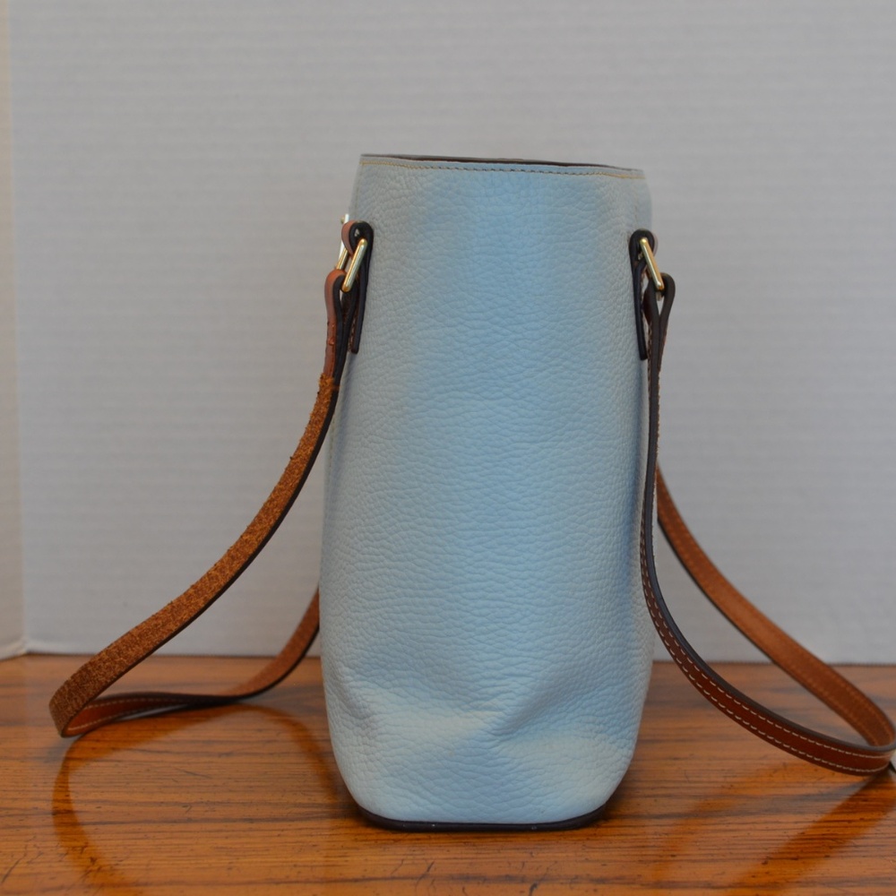 Dooney & Bourke Lexington Tote Bag - Picture 4 of 8